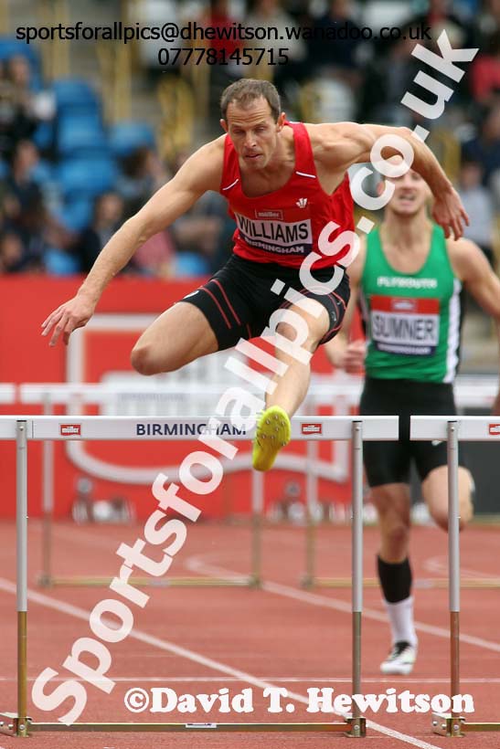 Mens 400 metres hurdles, British Championships, Birmingham. Photo: David T. Hewitson/Sports for All Pics